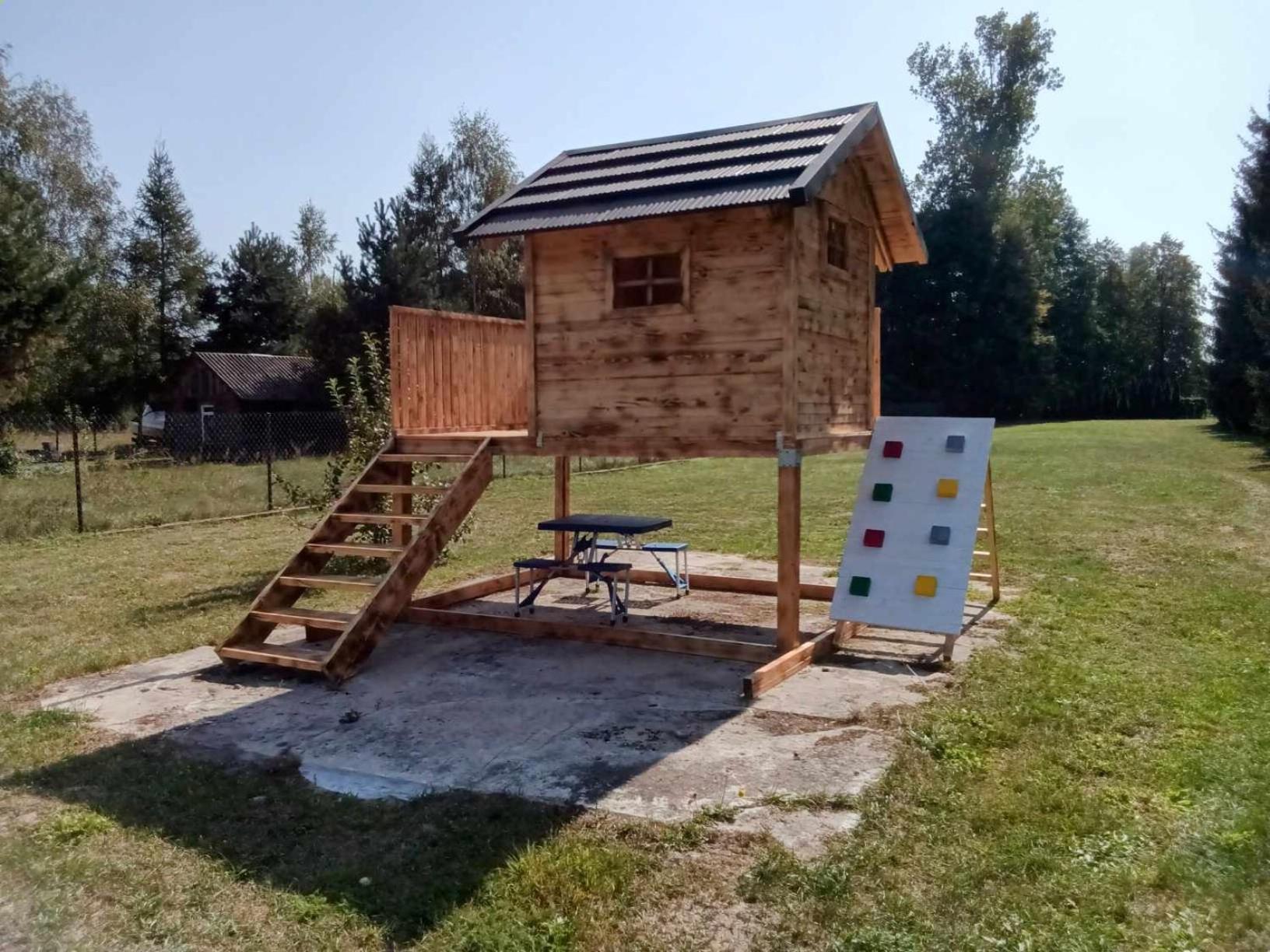 Caloroczny Borzy-chatka Nad Liwcem Borzychy